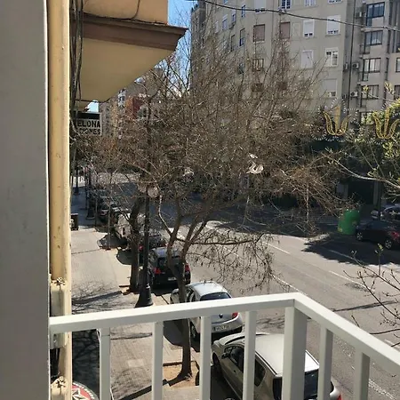 Apartamento Centrico Y Muy Bien Ubicado * Valenza